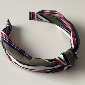 NEW Anthropologie headband (green)